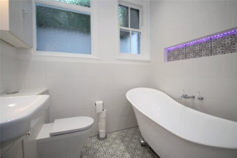 St. Johns House, Susan Wood, Chislehurst, BR7 5NG