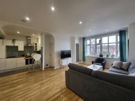 Chinbrook Road, Grove Park, Lewisham, London, SE12 9TH