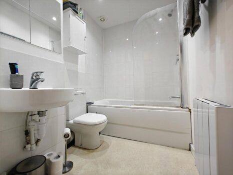 Cumberland Place, Catford, Lewisham, London, SE6 1BB